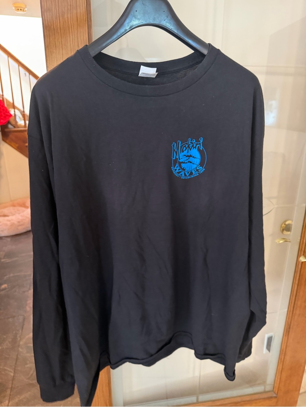 Black Long-Sleeve Graphic Tee - Bermuda